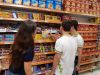 Alunos do Projeto Incluir e Crescer visitam supermercado